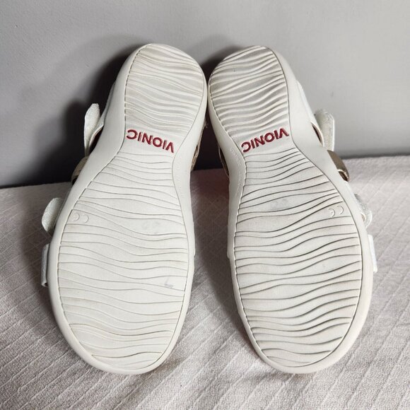 Vionic Women's Size 7 Hadlie White Gold Cross edición Straps (28) - Picture 7 of 9